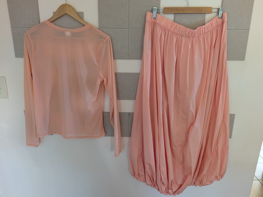 Athleta skirt/shirt set